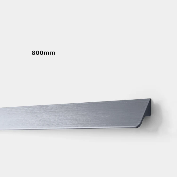 Bardzo długi szary szczotkowany uchwyt meblowy Largo, długość 800 mm do wysokich frontów szaf