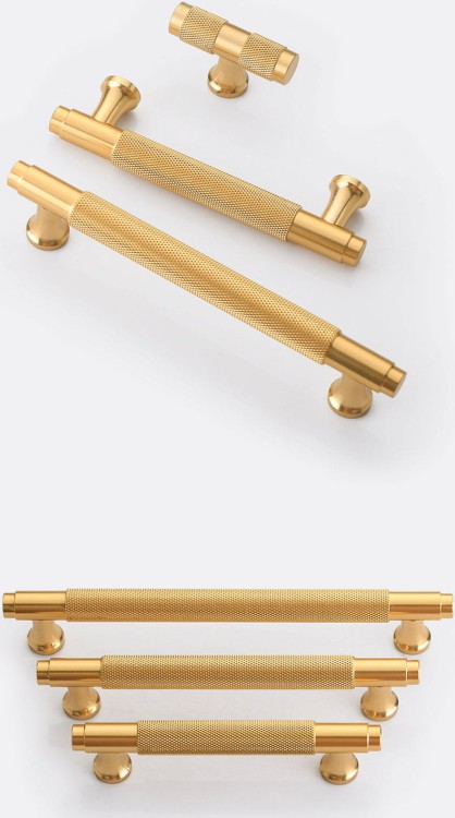 Möbelgriff Montana Schwarz/Gold – gerändelter T-Bar-Griff im Industrial-Stil, erhältlich in 128 mm und 160 mm – egriffe.at