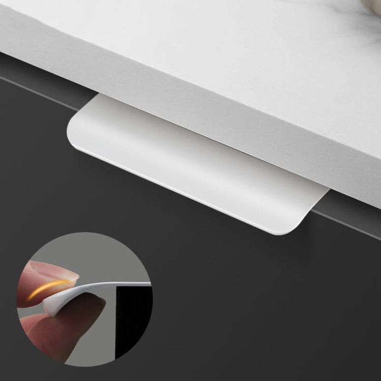 Möbelgriff Antonio – Kantengriff mit ergonomisch abgerundeter Front in gebürstetem Gold, Kaffeegold, Schwarz, Weiß und Grau. Ideal für moderne Küchen- und Wohnmöbel – egriffe.at