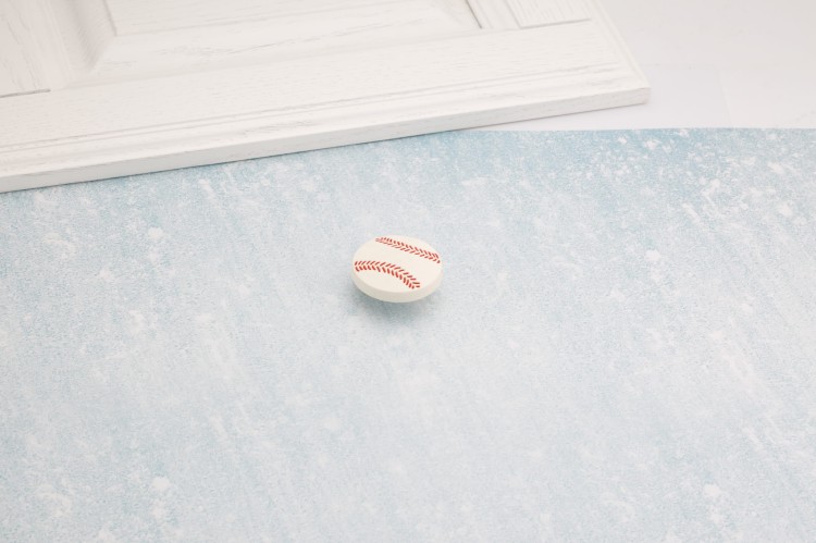 Kinder-Möbelgriff Baseball – Möbelknopf in Form eines Baseballs für Schränke und Kommoden im Kinderzimmer, erhältlich im Shop egriffe.at