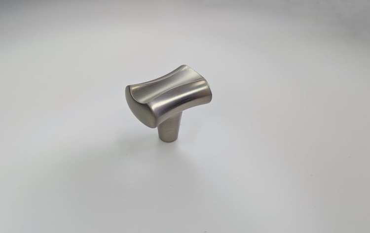 Möbelgriff Vegas – eleganter T-Bar-Griff 128 mm in gebürstetem Gold, Perlgrau und gebürstetem Aluminium. Ideal für moderne Küchen, Bäder, Schränke, Schubladen und Kommoden.