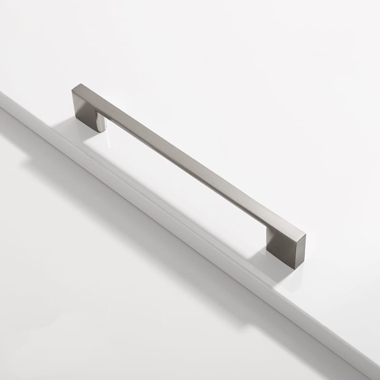 Klasyczny uchwyt do mebli Anto nikiel szczotkowany, rozstaw 160 mm do kuchni